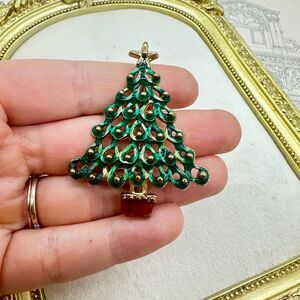 Vintage Jewelry Christmas Tree Brooch Pin